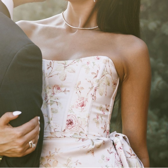 V. Chapman Corset Floral Print Gown - Picture 3 of 8